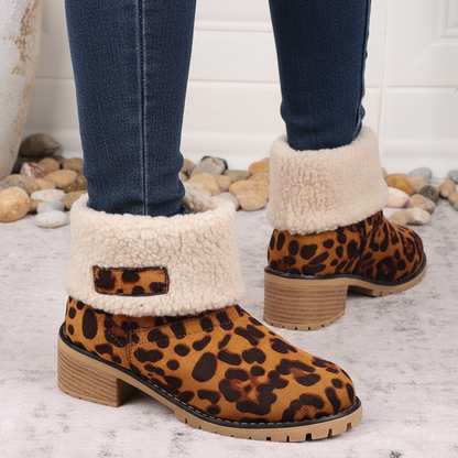 Almira vinterstövlett med klack och 2-i-1-design